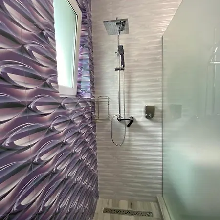 Apartament Alemar Purple
