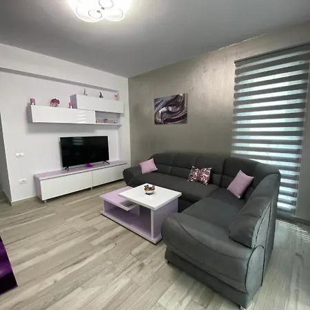 Alemar Purple Apartment Navodari